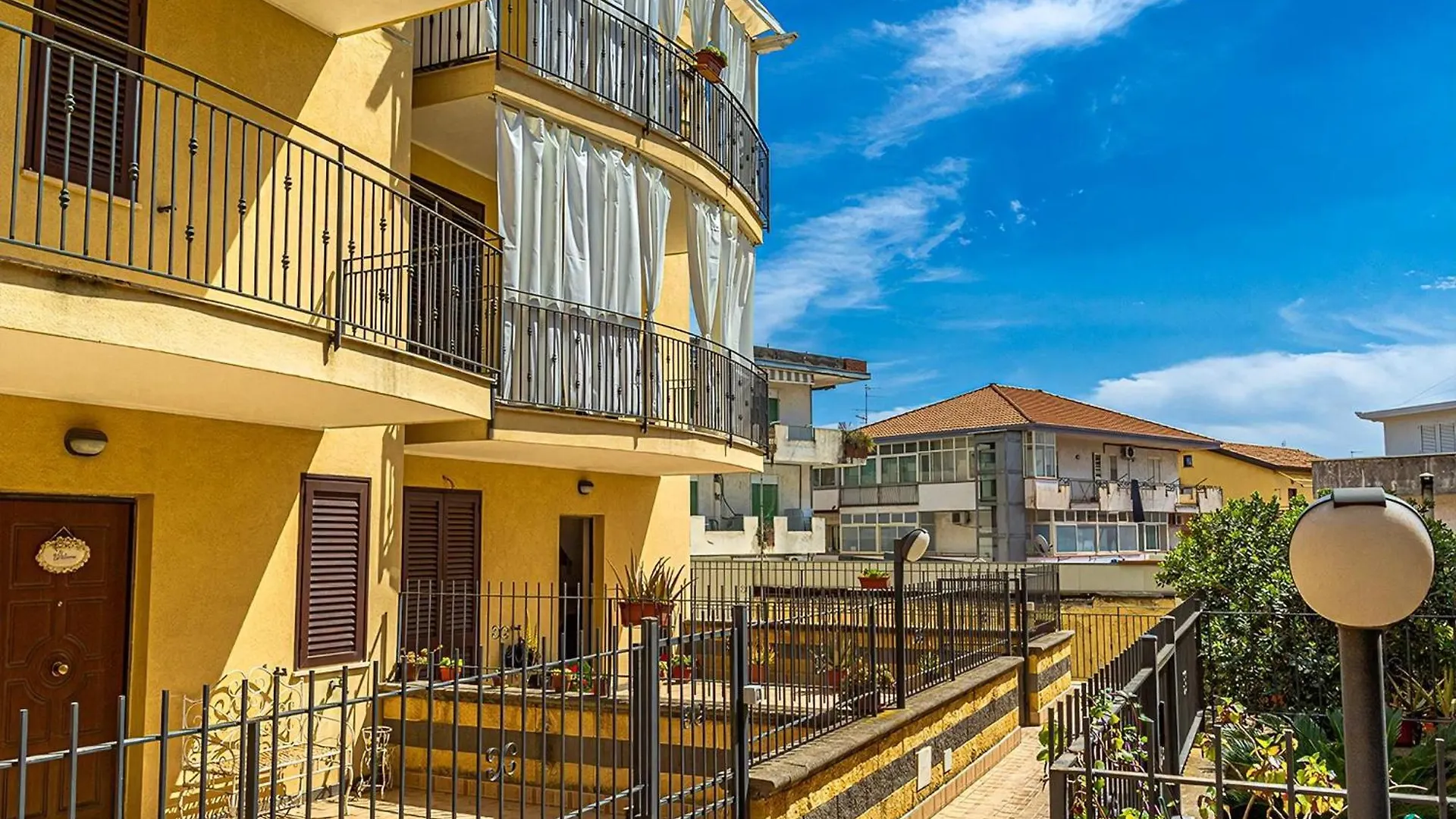 Villetta Desiderio Giardini Naxos Lejlighed
